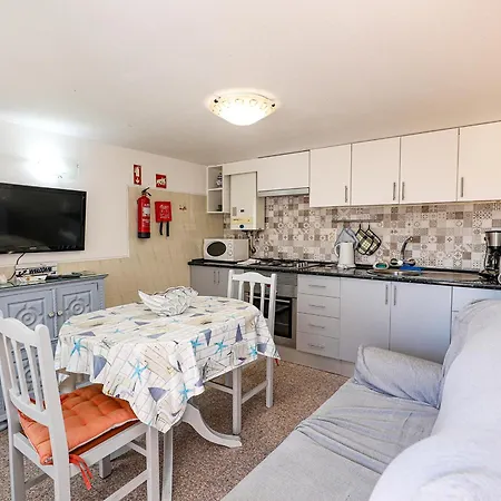 Apartment Akisol In Burgau Budens
