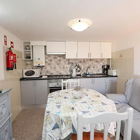 Akisol In Burgau Lägenhet